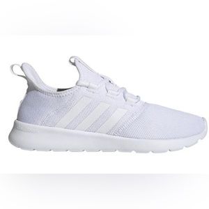 Women’s adidas cloud sneaker size 7